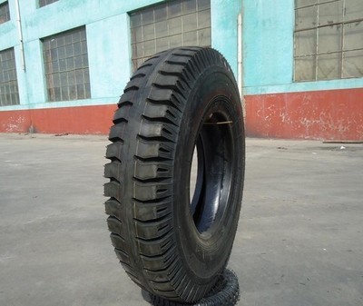 优质农用载重卡车轮胎1000-20羊角水曲花纹——高密锦途橡胶批发详解